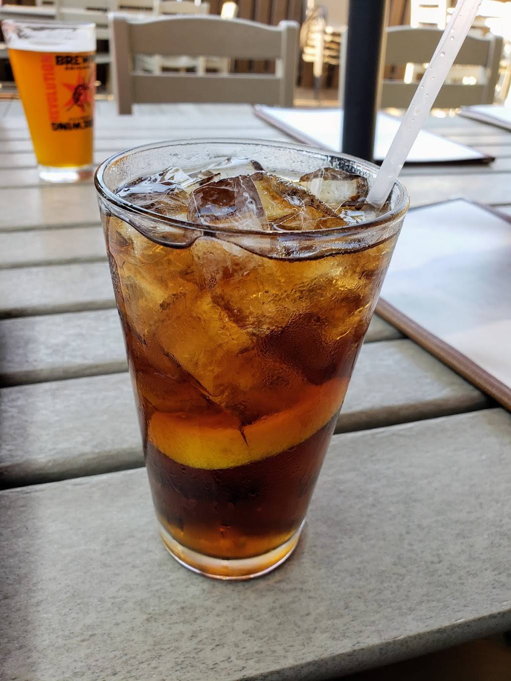 Snaps | restaurant | 1115 Main St, Jasper, IN 47546, USA | 8128487627 OR +1 812-848-7627