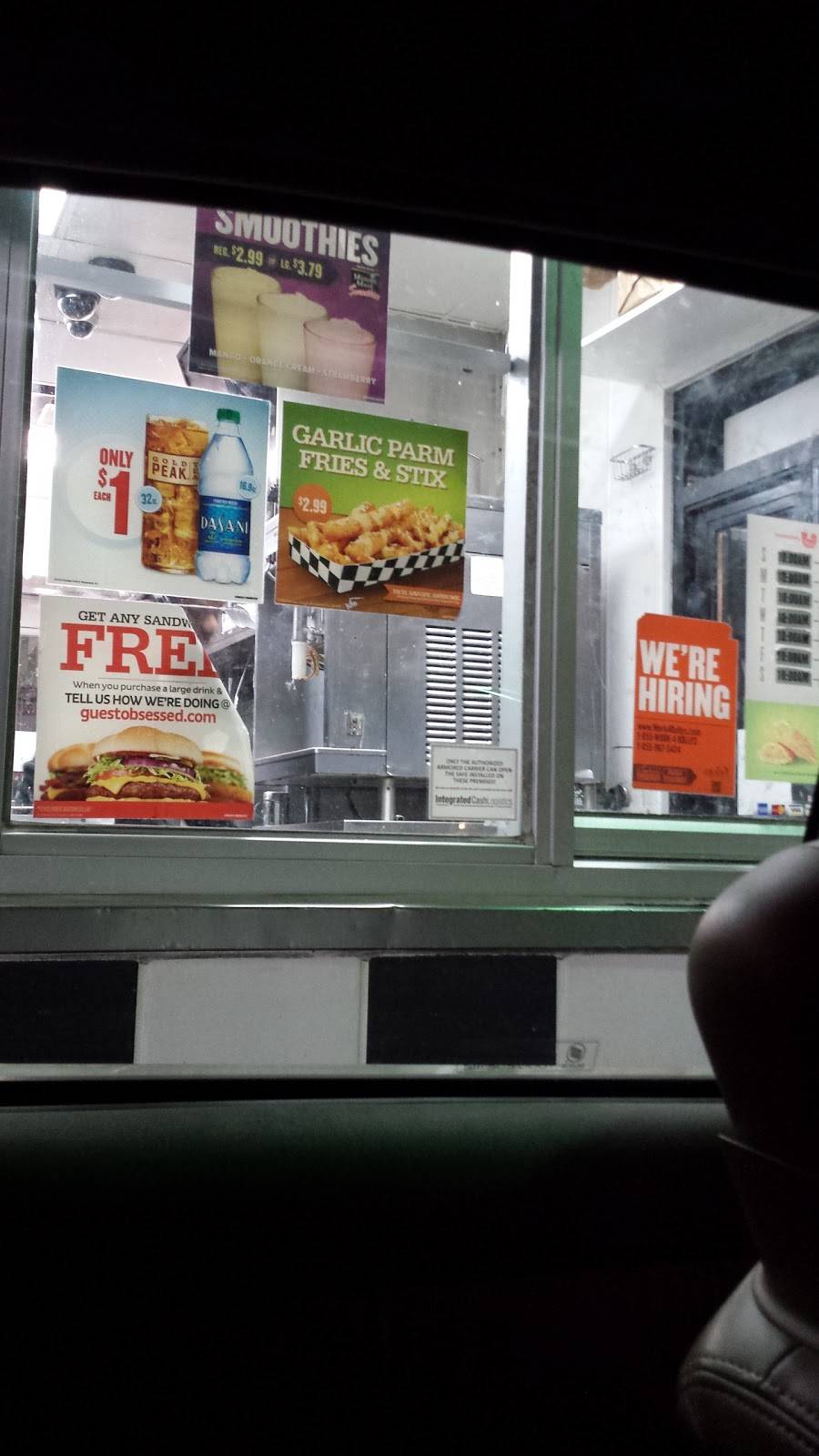 Rallys | restaurant | 3102 E Washington St, Indianapolis, IN 46201, USA | 3172368944 OR +1 317-236-8944