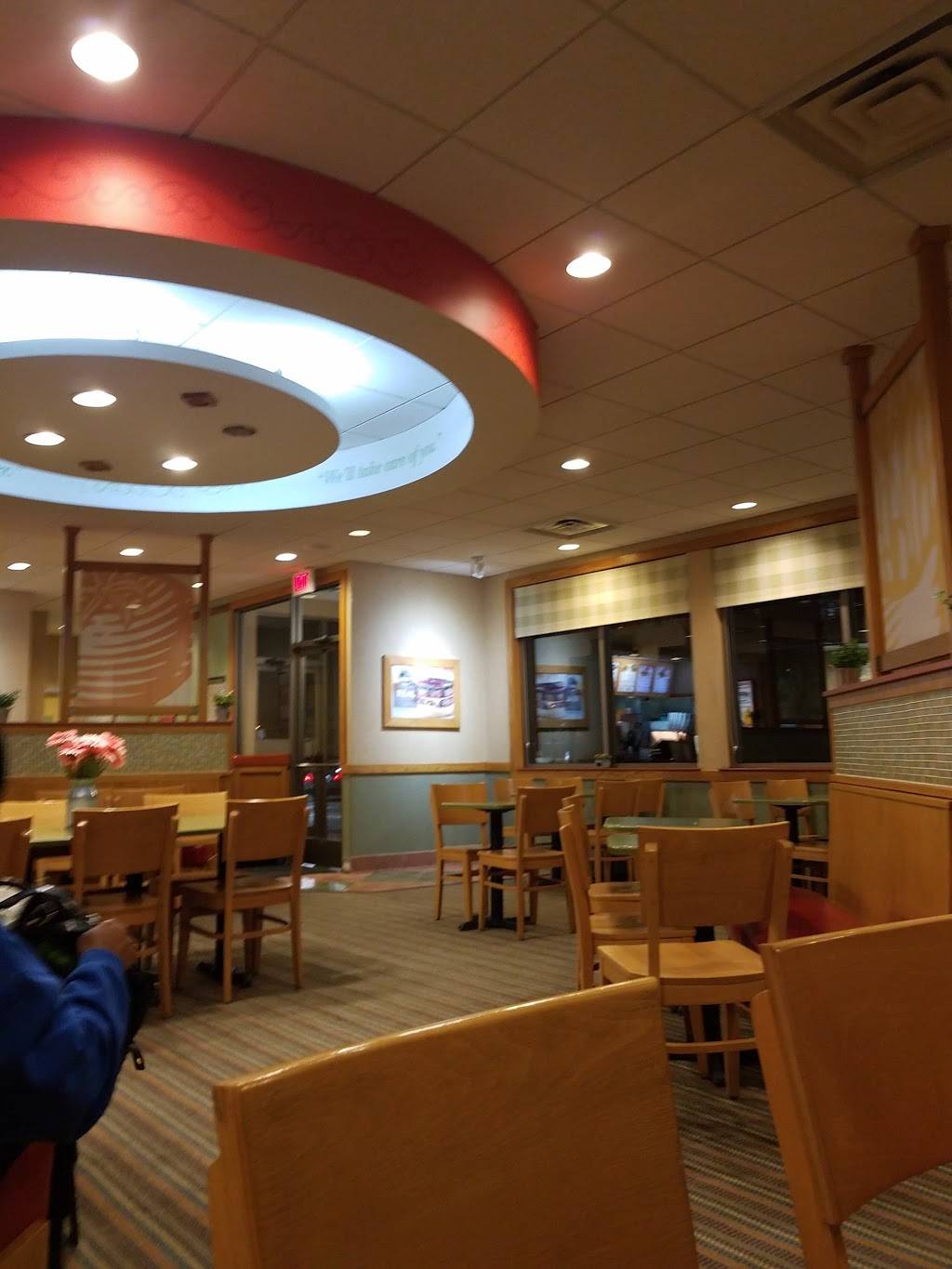 Wendys | restaurant | 1760 Sharkey Way, Lexington, KY 40511, USA | 8592802300 OR +1 859-280-2300