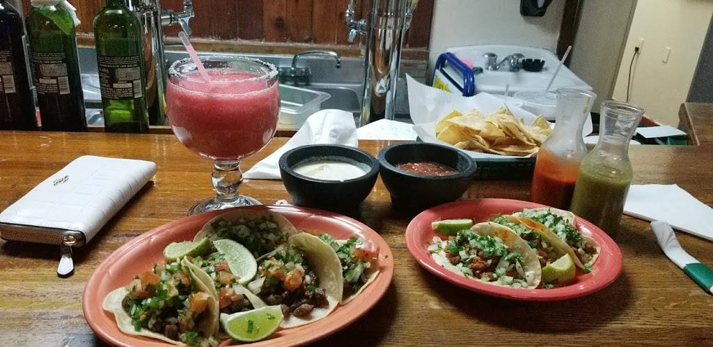 Muy Bueno Mexican Restaurant | restaurant | 1751 Independence St, Cape Girardeau, MO 63703, USA | 5733356413 OR +1 573-335-6413