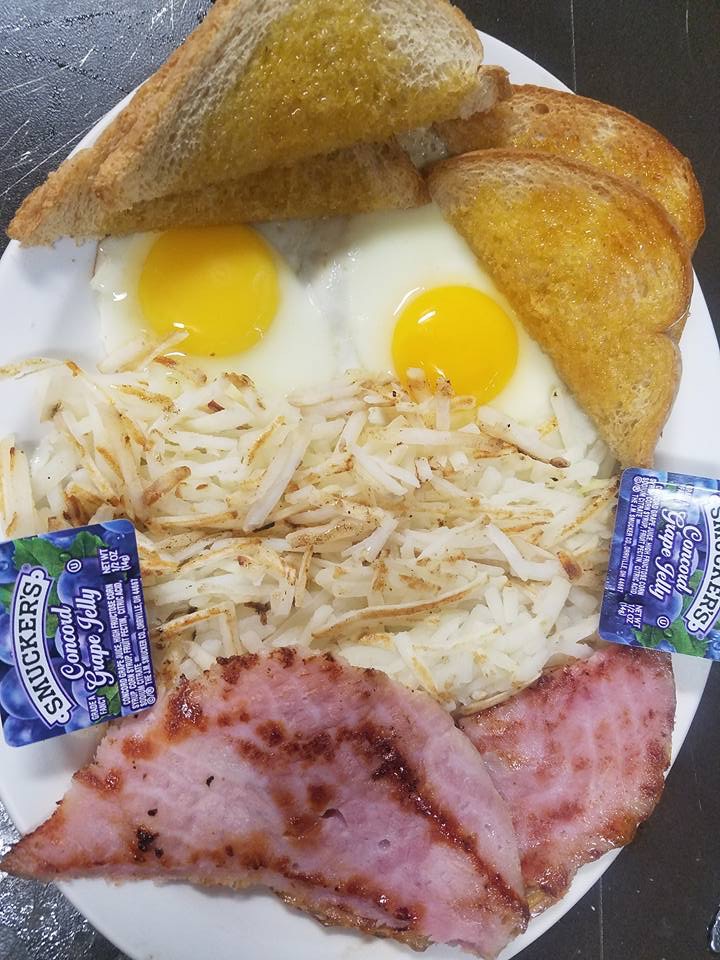 Ma and Pa’s Family Style Restaurant | restaurant | 210 Vaughn Ave, Mountain Grove, MO 65711, USA | 4172174307 OR +1 417-217-4307