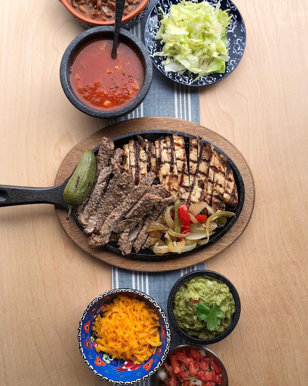 Fajita Petes - Lakewood | meal takeaway | 1920 Abrams Pkwy, Dallas, TX 75214, USA | 9726777640 OR +1 972-677-7640