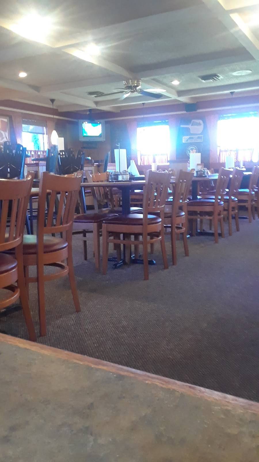 Pizza Hut | meal takeaway | 806 Wenonah Ave, Pearisburg, VA 24134, USA | 5409211000 OR +1 540-921-1000