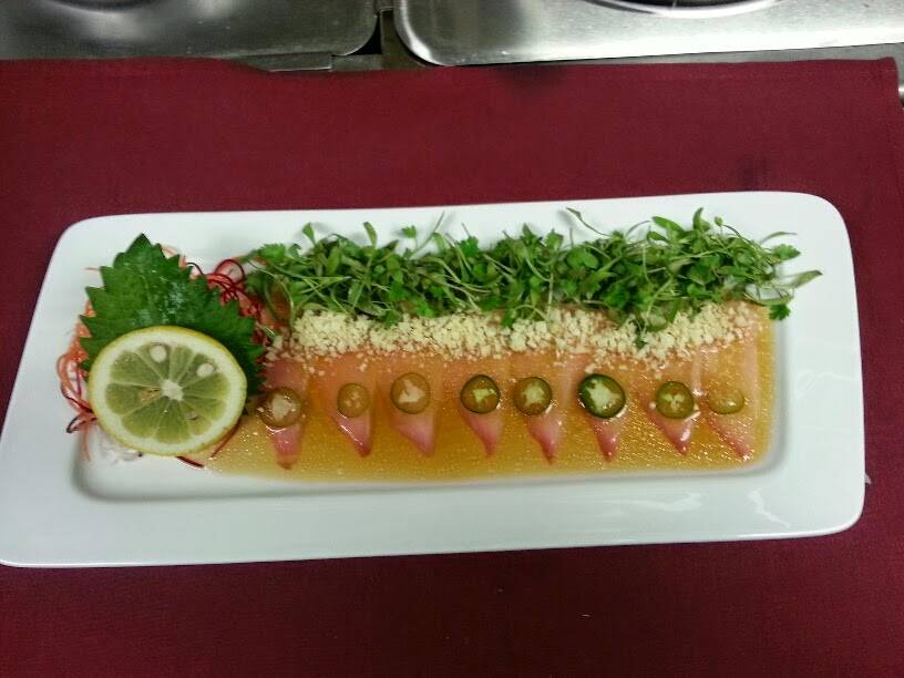 Red Lantern Sushi & Asian Kitchen | restaurant | 9 W Mill Rd, Long Valley, NJ 07853, USA | 9088677486 OR +1 908-867-7486