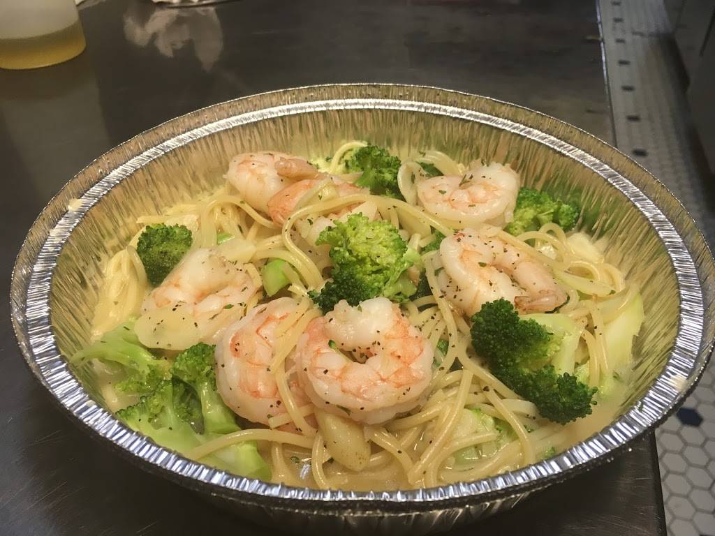 Gabriellas Family Pizza | meal delivery | 4501 162nd St, Flushing, NY 11358, USA | 7184458465 OR +1 718-445-8465