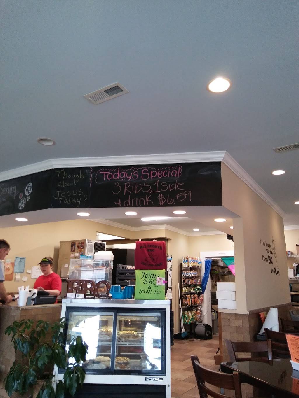 Pigskin All Sports BBQ | restaurant | 400 Nance Ford Rd SW, Hartselle, AL 35640, USA | 2567545055 OR +1 256-754-5055