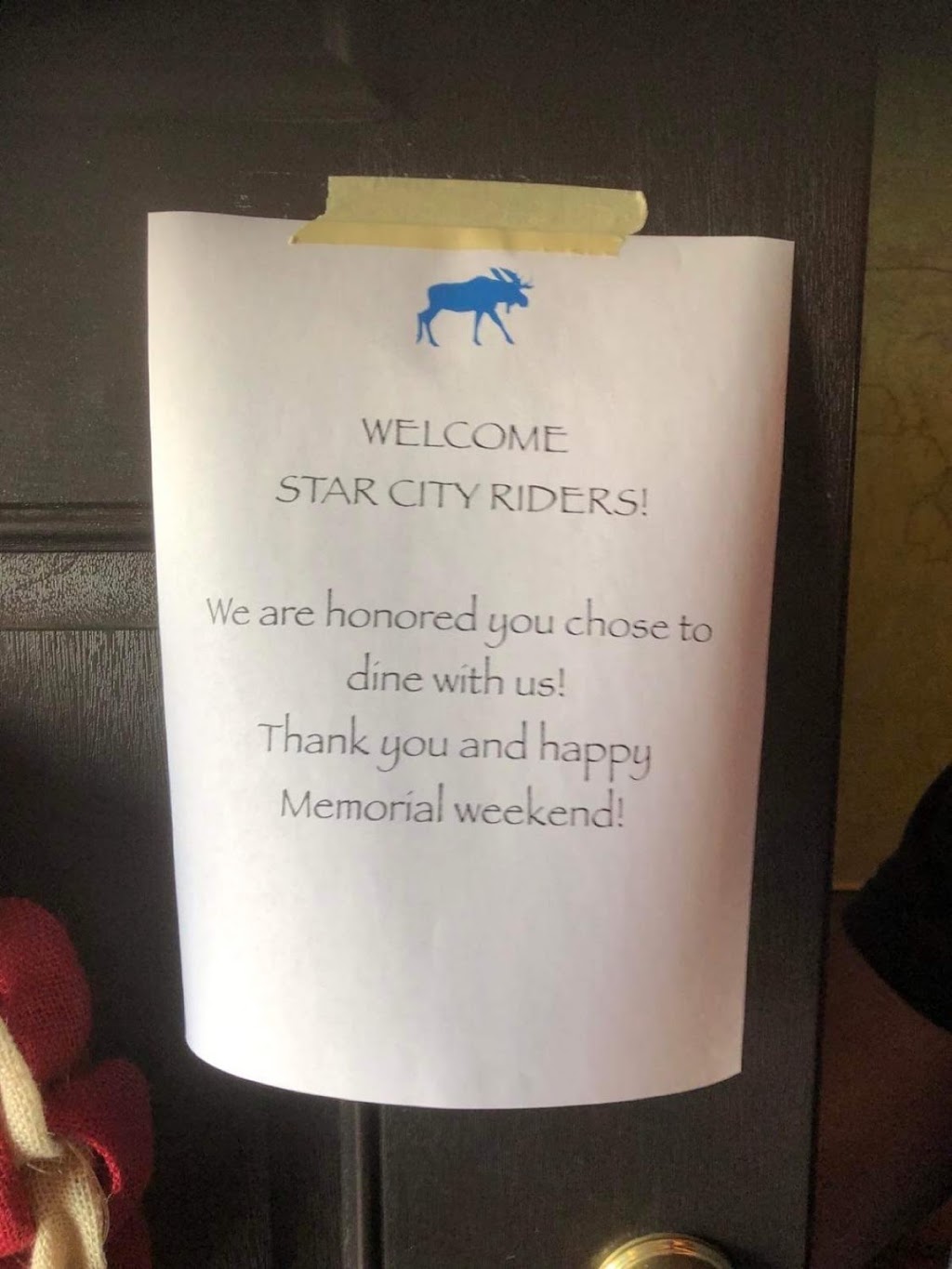 Blue Moose | restaurant | 180 US-1, Monticello, ME 04760, USA | 2072542084 OR +1 207-254-2084