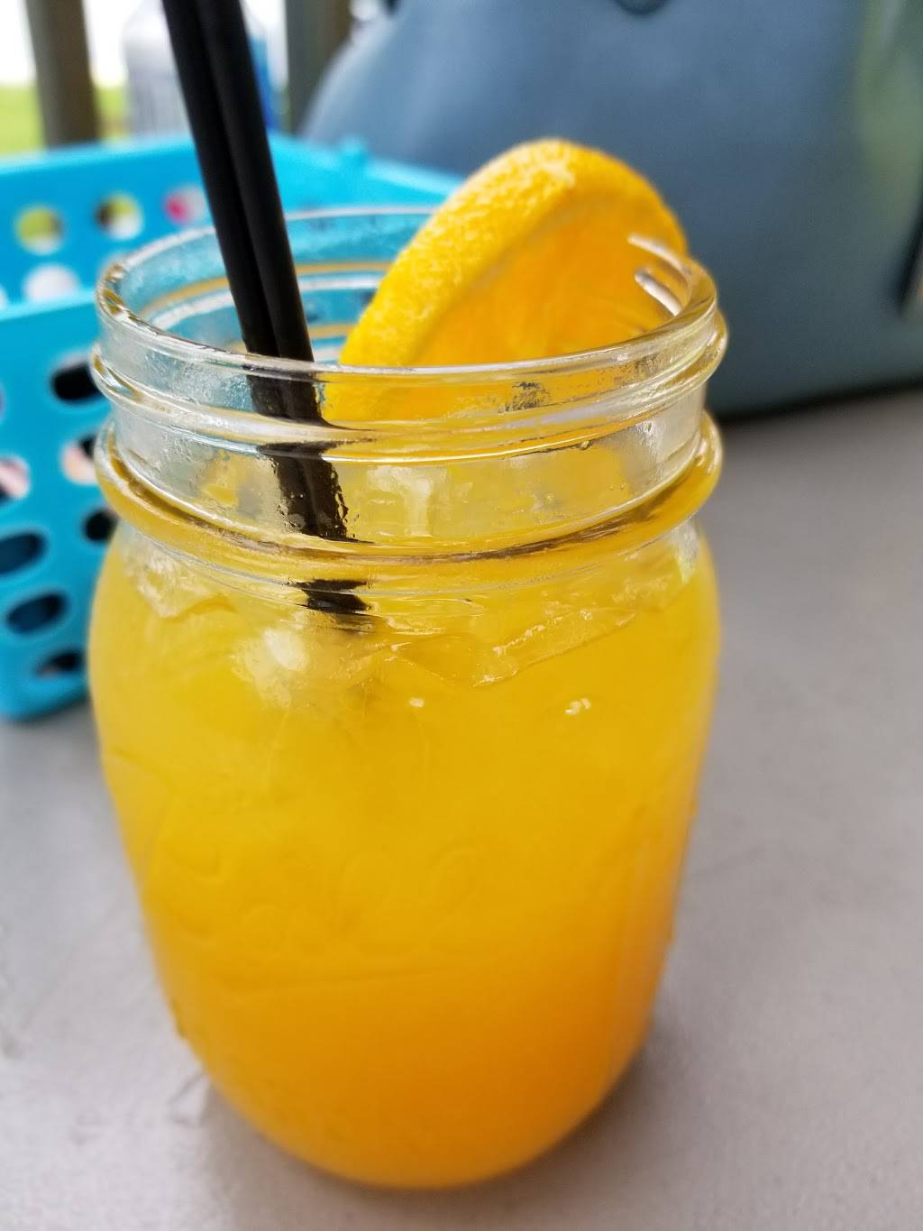 Island View Waterfront Cafe | restaurant | 2542 Island View Rd, Essex, MD 21221, USA | 4106879799 OR +1 410-687-9799