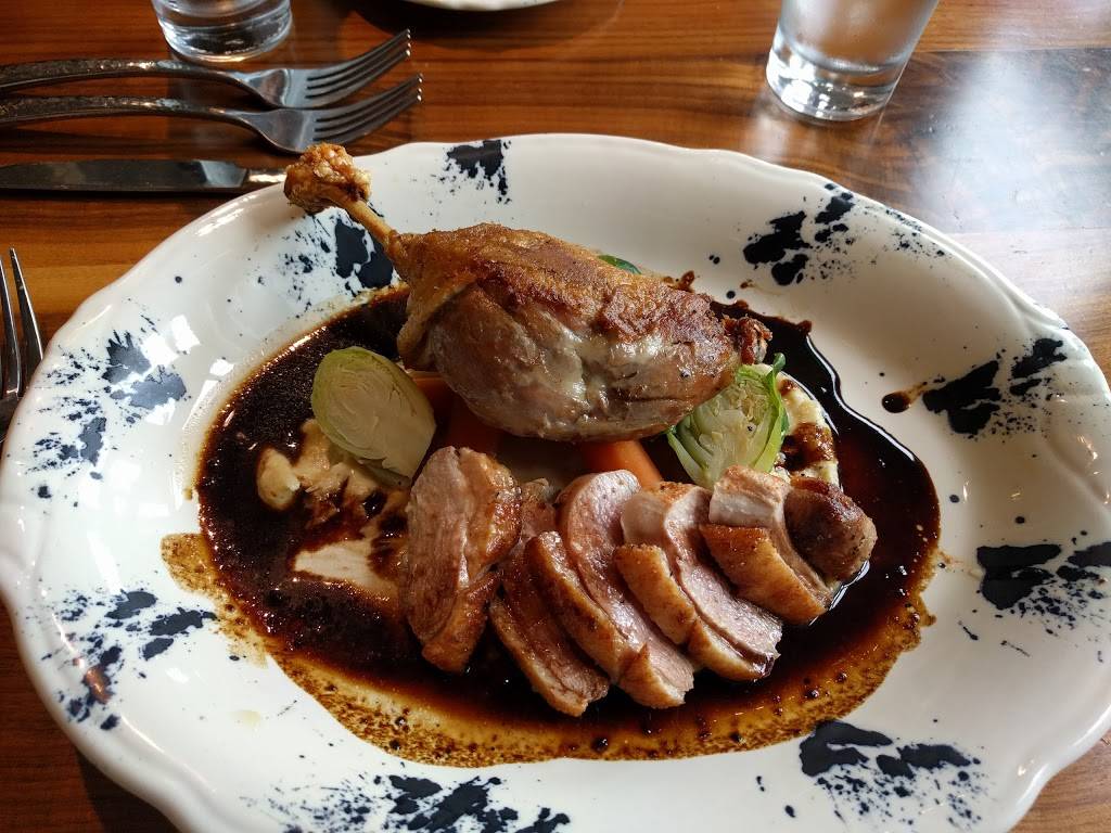 Pawpaw | restaurant | 209 E Bay St, Charleston, SC 29401, USA | 8432974443 OR +1 843-297-4443