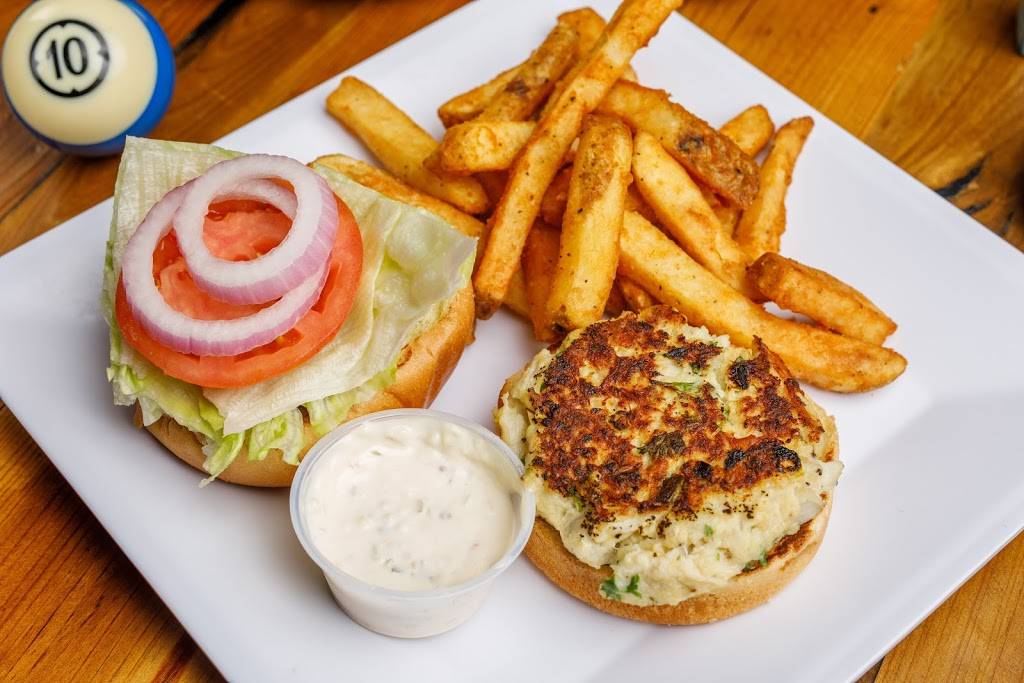 Clubhouse Sports Bar & Billiards | restaurant | 21174 Timberlake Rd, Lynchburg, VA 24502, USA | 4342397665 OR +1 434-239-7665