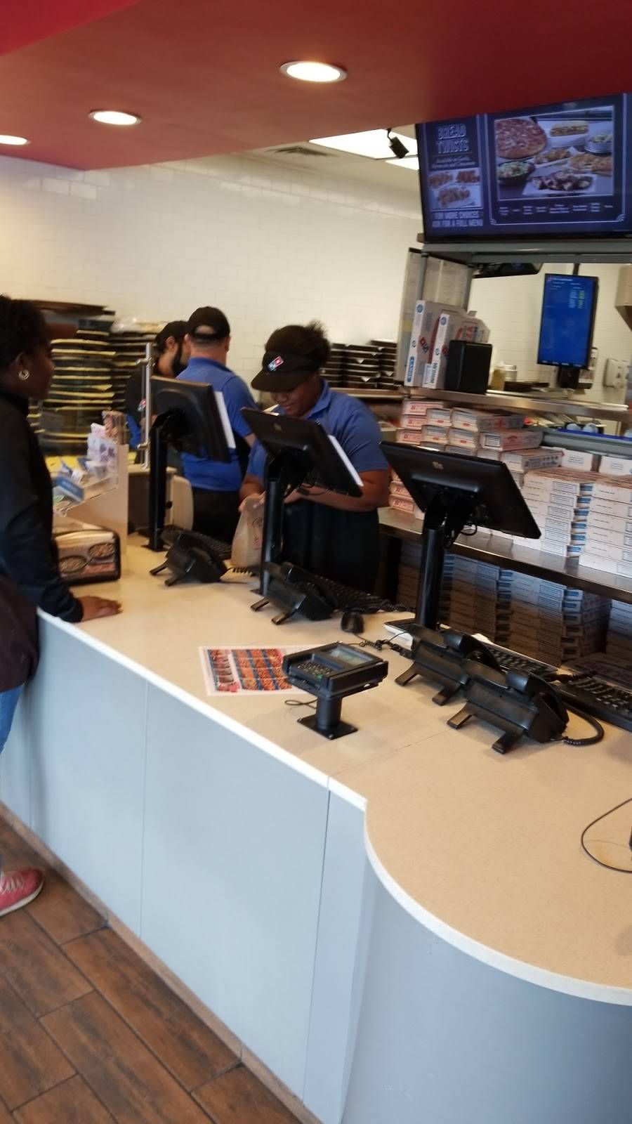 Dominos Pizza | meal delivery | 4801 Linton Blvd Ste 2A, Delray Beach, FL 33445, USA | 5614963030 OR +1 561-496-3030