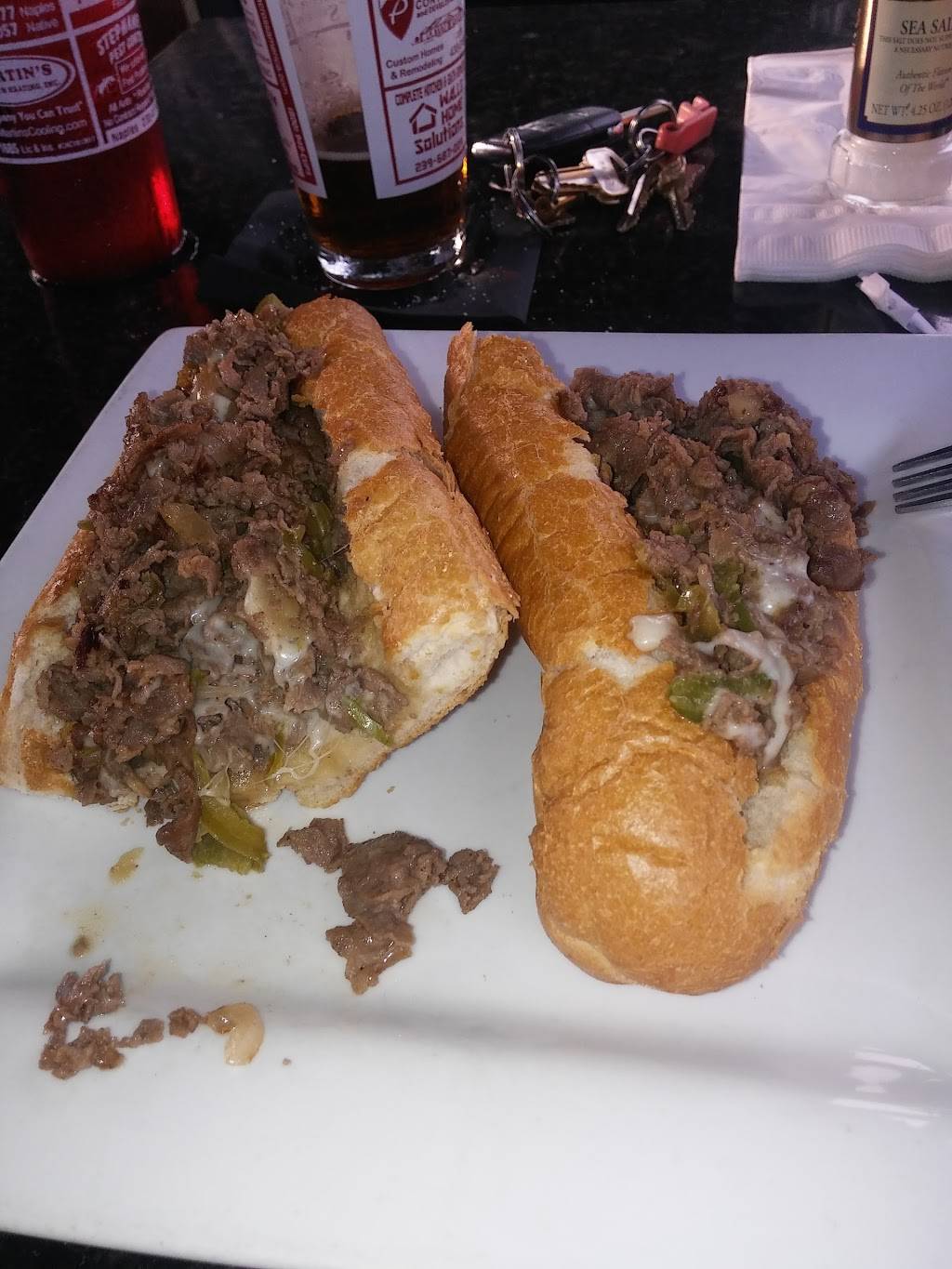 Joey Ds | restaurant | 3300 Davis Blvd, Naples, FL 34104, USA | 2392313658 OR +1 239-231-3658