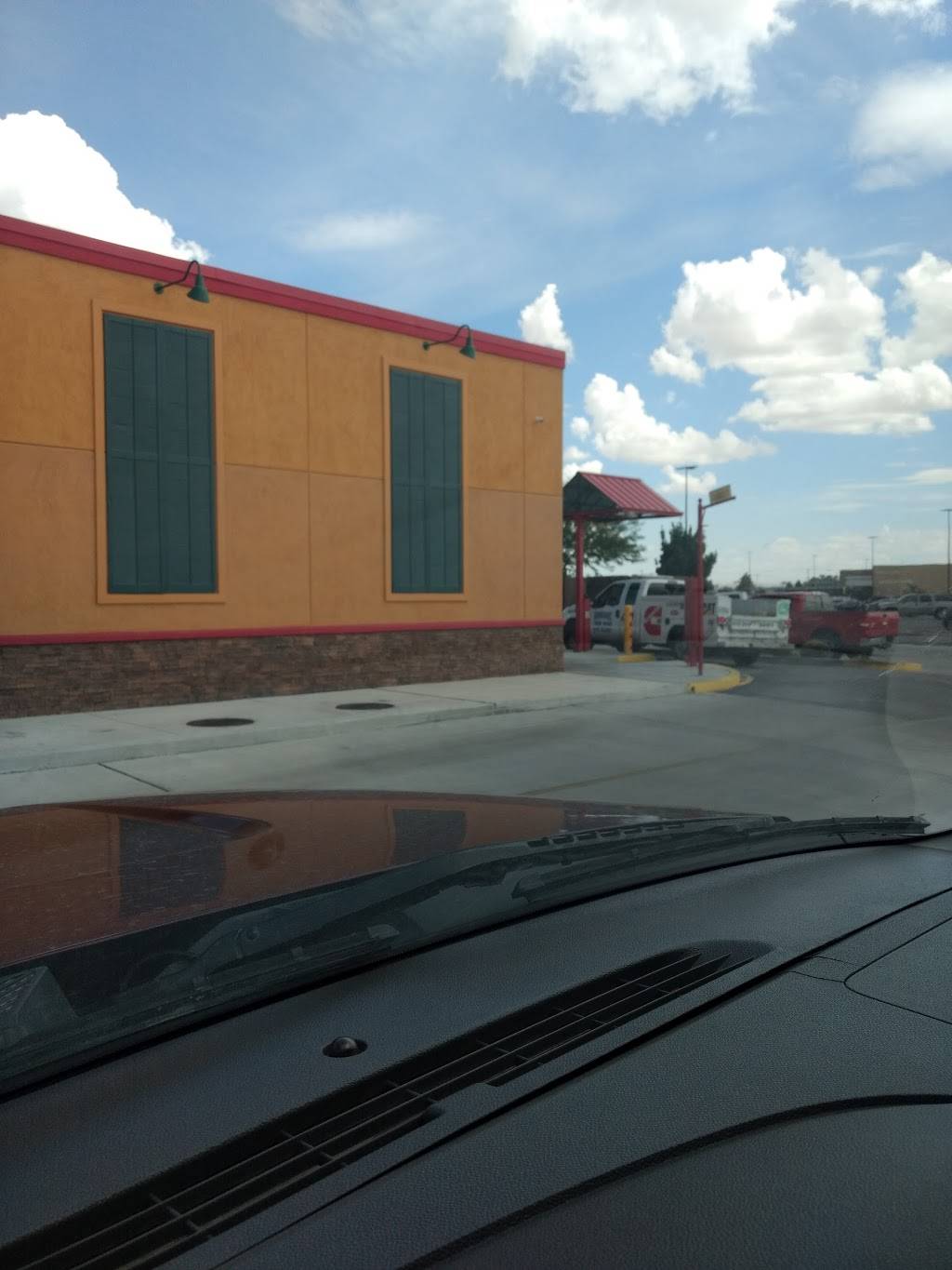 Popeyes Louisiana Kitchen | restaurant | 13910-C, Horizon Blvd, Horizon City, TX 79928, USA | 9158525322 OR +1 915-852-5322