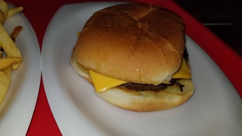 Georges | restaurant | 1901 Royal Ln #105, Dallas, TX 75229, USA | 9725560140 OR +1 972-556-0140