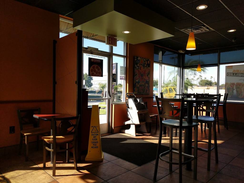 Taco Bell | meal takeaway | 11005 Imperial Hwy, Norwalk, CA 90650, USA | 5628638829 OR +1 562-863-8829