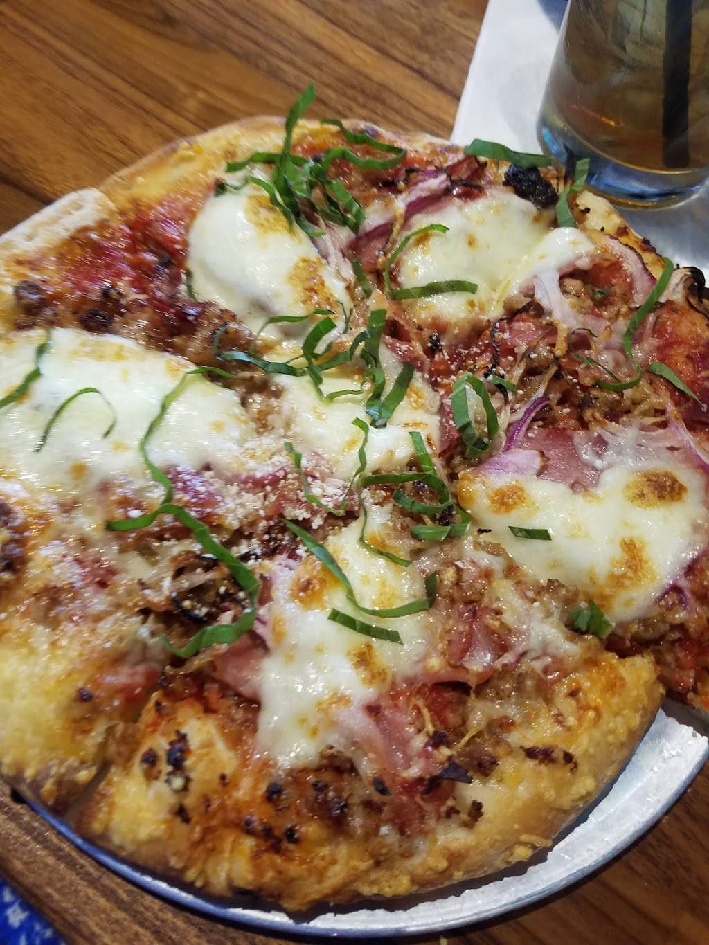 BoomBozz Craft Pizza & Taphouse - Spring Hill | restaurant | 2044 Crossings Blvd, Spring Hill, TN 37174, USA | 9319337954 OR +1 931-933-7954