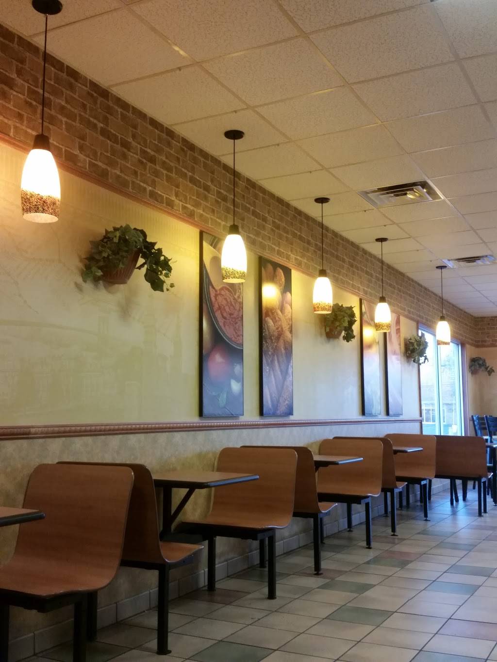Subway | restaurant | 1244 S 11th St A, Niles, MI 49120, USA | 2696847820 OR +1 269-684-7820