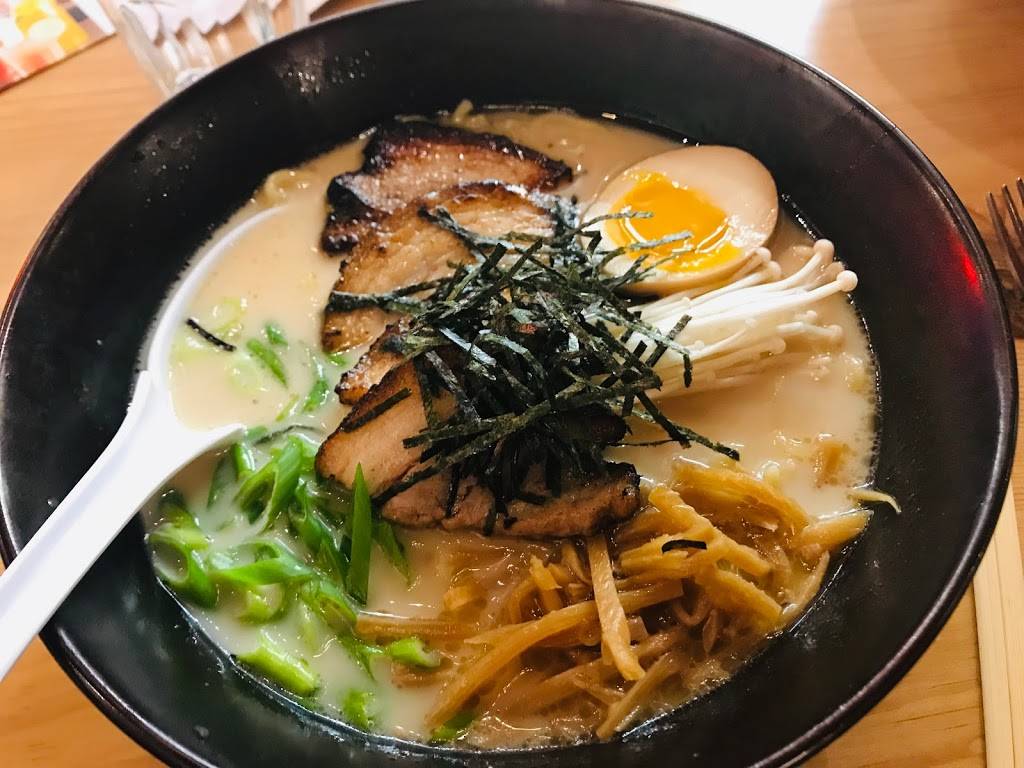 Tomo Noodles & Dumplings | restaurant | 9410 W Sahara Ave #130, Las Vegas, NV 89117, USA | 7024851782 OR +1 702-485-1782