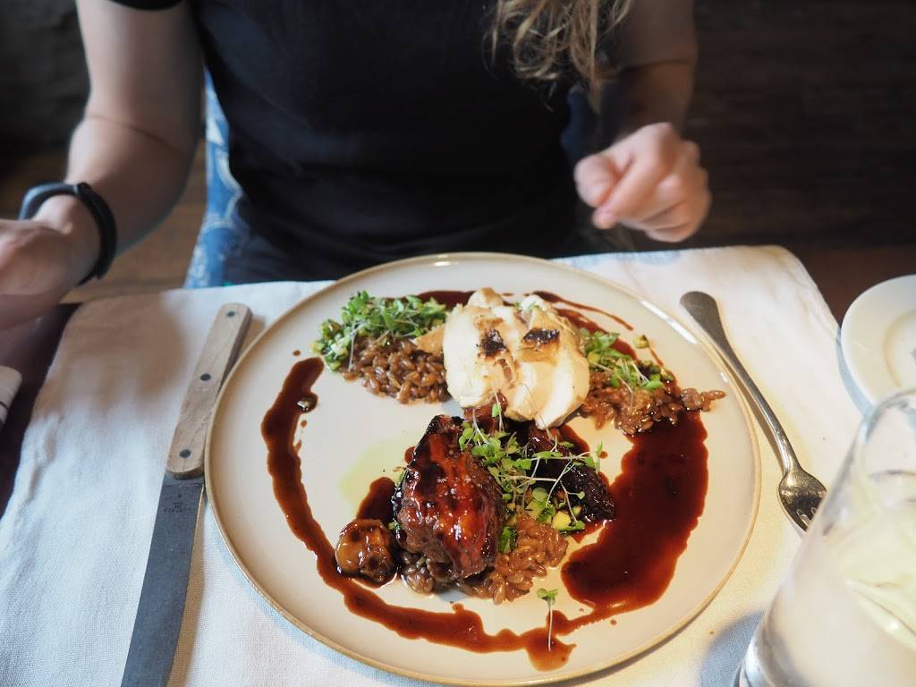 Chez Muffy | restaurant | 10 Rue Saint-Antoine, Québec, QC G1K 4C9, Canada | 4186921022 OR +1 418-692-1022