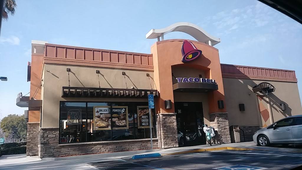 Taco Bell | meal takeaway | 411 E First St, Santa Ana, CA 92701, USA | 7145474590 OR +1 714-547-4590