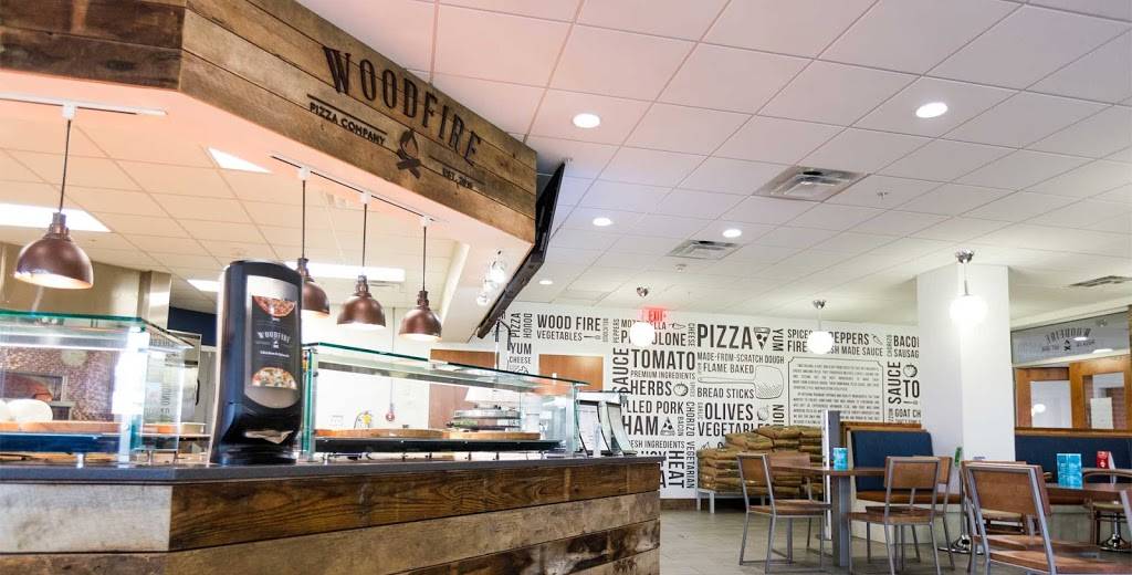 Woodfire Pizza Company | restaurant | 1971 University Blvd, Lynchburg, VA 24502, USA | 4345822654 OR +1 434-582-2654