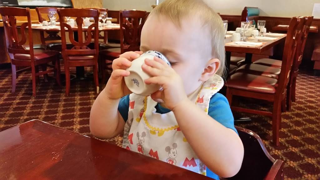 Empire Palace | restaurant | 2284 Brodhead Rd #6A, Aliquippa, PA 15001, USA | 7243782378 OR +1 724-378-2378