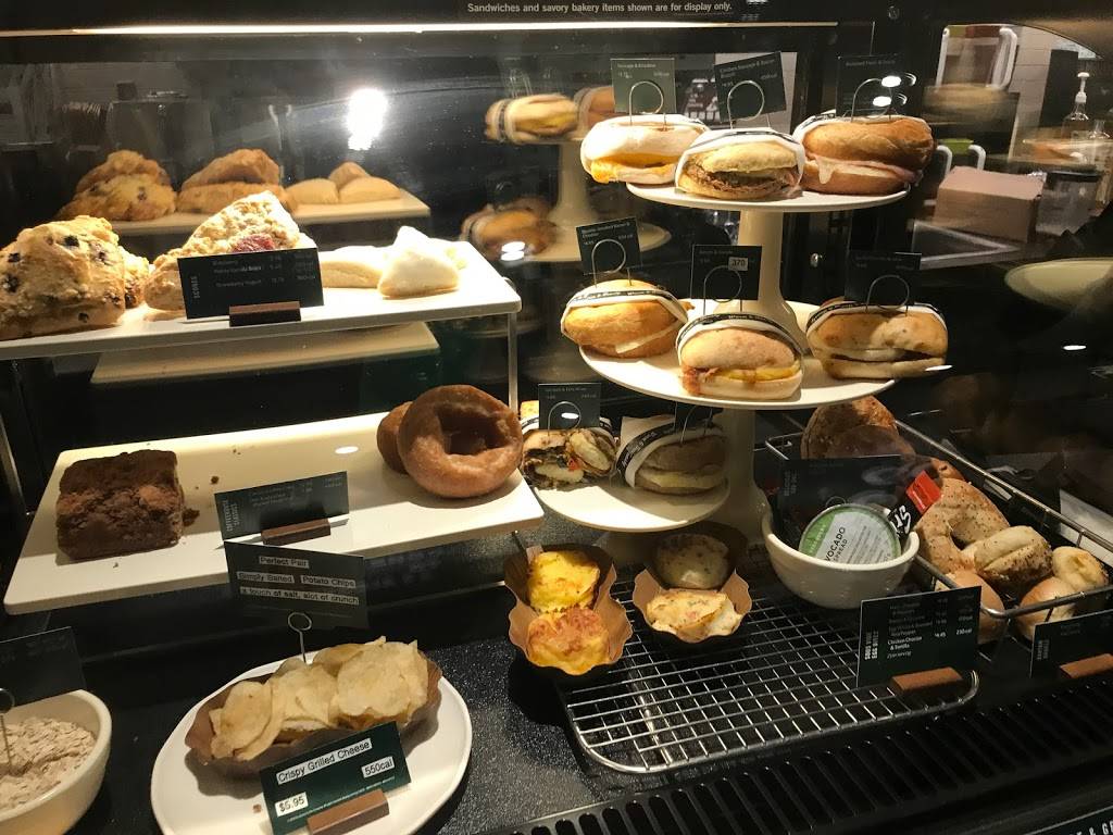 Starbucks | cafe | 12824 Ventura Blvd, Studio City, CA 91604, USA | 8187538886 OR +1 818-753-8886