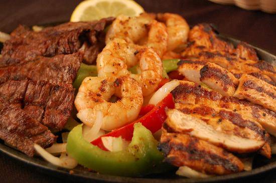 Taqueria Mi Pueblo | restaurant | 2459 W 51st St, Chicago, IL 60632, USA | 7739126778 OR +1 773-912-6778