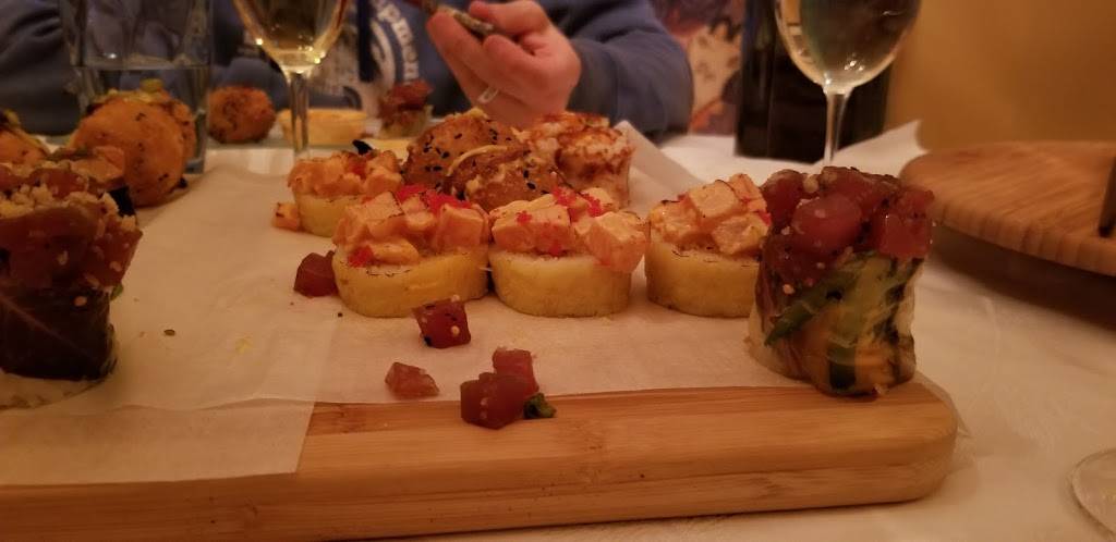 Sushi Shop | restaurant | 1221 Rue Charles Albanel, Québec, QC G1X 4Y5, Canada | 4188779494 OR +1 418-877-9494