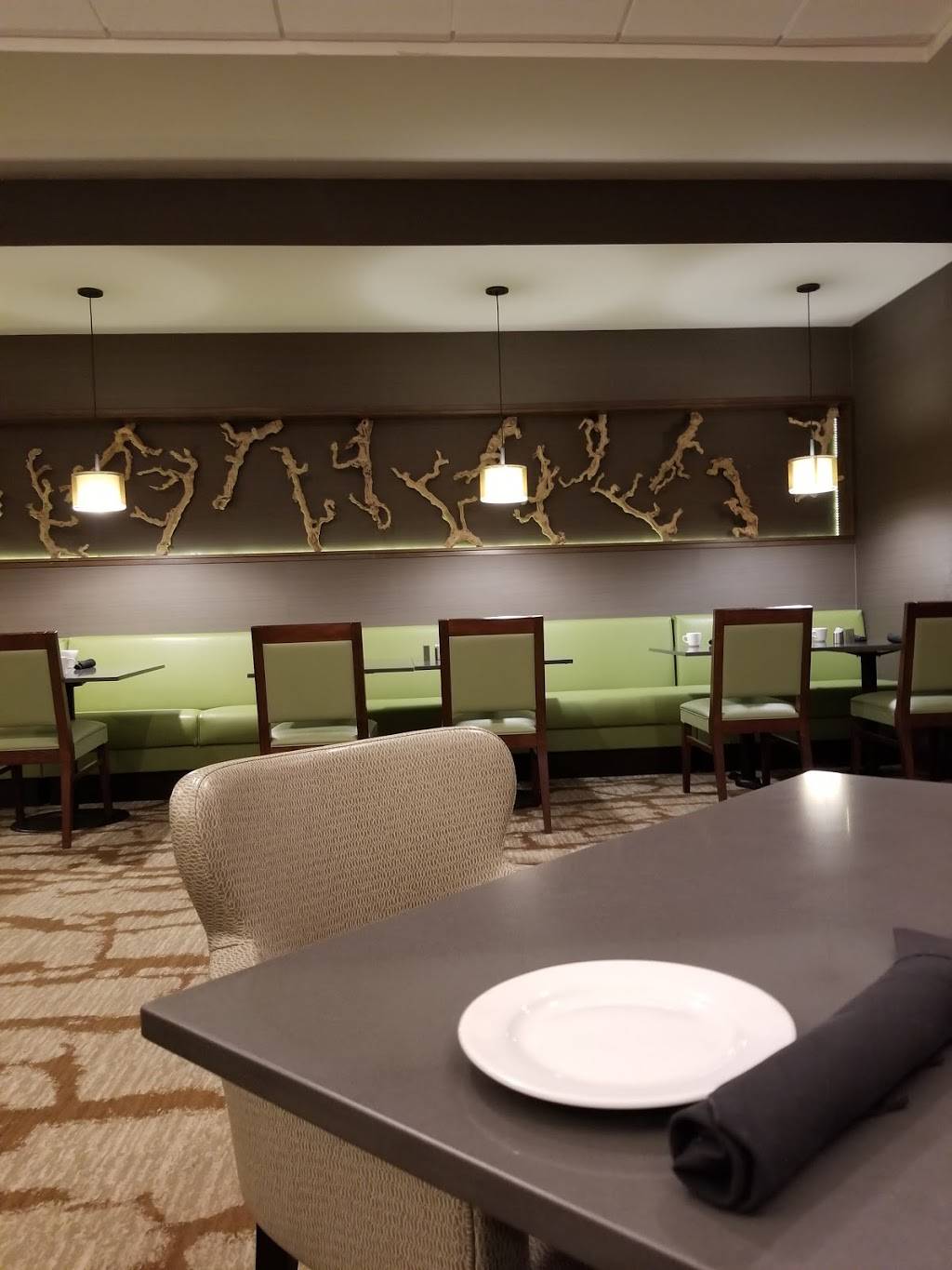 Sanctuary The Restaurant | restaurant | 1100 Crocker Rd, Westlake, OH 44145, USA | 4408716000 OR +1 440-871-6000