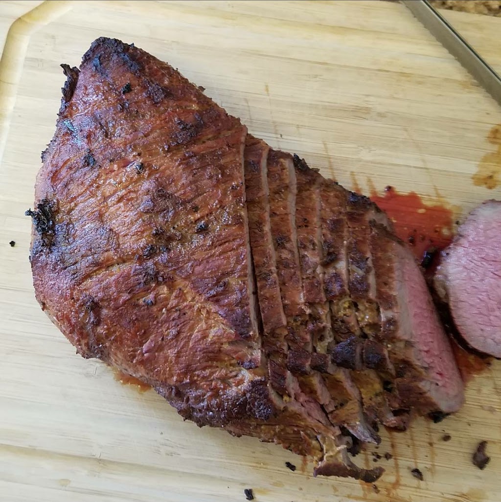 Erics smoke ring | restaurant | Bandini Ave, Riverside, CA 92506, USA | 9513340602 OR +1 951-334-0602