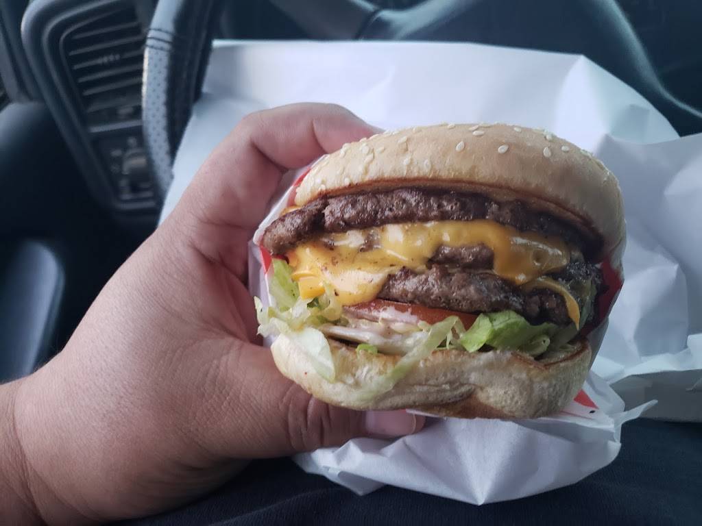 Five Star Burger | restaurant | 230 S Cherokee Ln, Lodi, CA 95240, USA | 2092245699 OR +1 209-224-5699