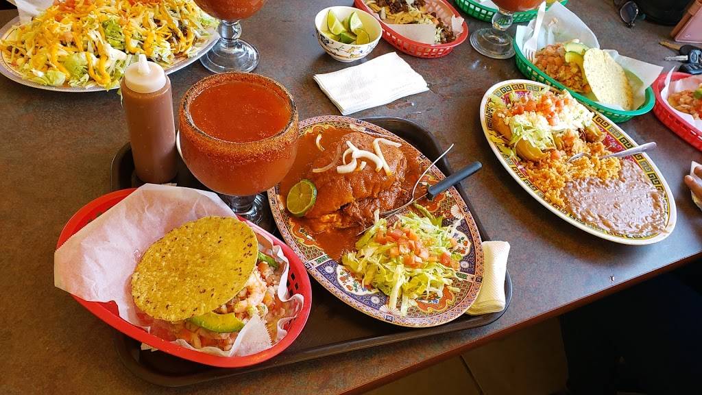 La Juanita | restaurant | 785 Hawkeye Ave SW, Le Mars, IA 51031, USA | 7125484369 OR +1 712-548-4369
