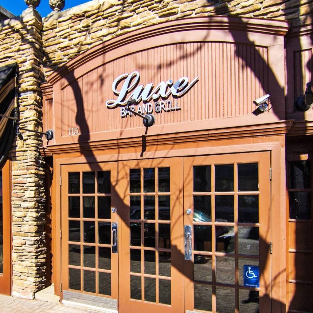 Luxe | restaurant | 115 Kercheval Ave, Grosse Pointe Farms, MI 48236, USA | 3139245459 OR +1 313-924-5459