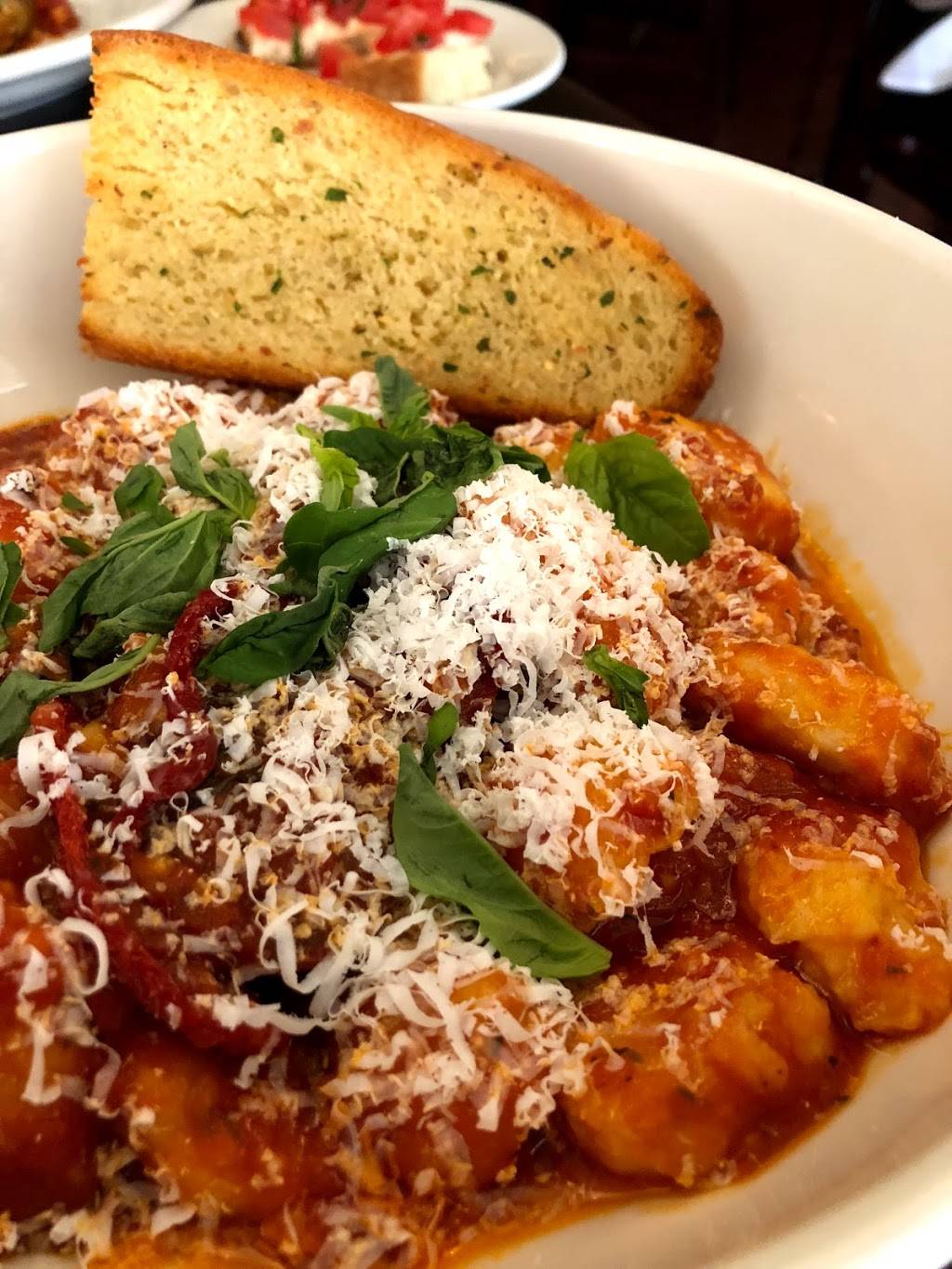 Hummingbird Pastaria | restaurant | 720 Mississippi Ave, Signal Mountain, TN 37377, USA | 4238861900 OR +1 423-886-1900