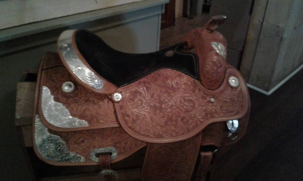 Darrylz Hometown Grille | restaurant | 116 Main St, Womelsdorf, PA 19567, USA | 4849301100 OR +1 484-930-1100