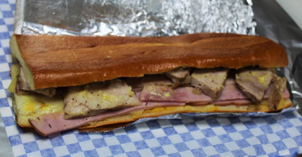 The Cuba Station | restaurant | 5001 Harrisburg Blvd, Houston, TX 77011, USA | 8322729680 OR +1 832-272-9680