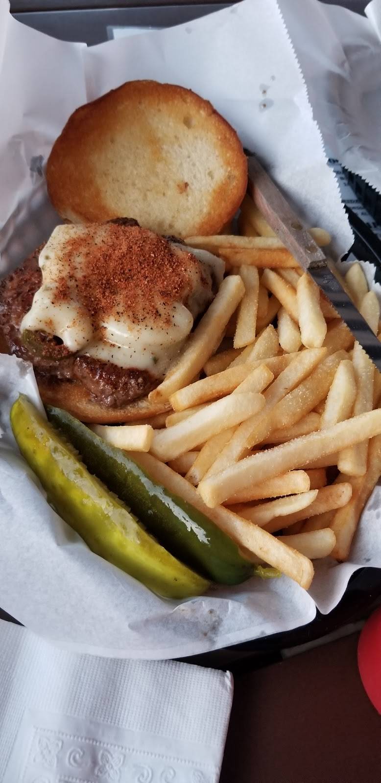 P D Pappys | restaurant | 422 Mulberry St E, Stillwater, MN 55082, USA | 6514301147 OR +1 651-430-1147