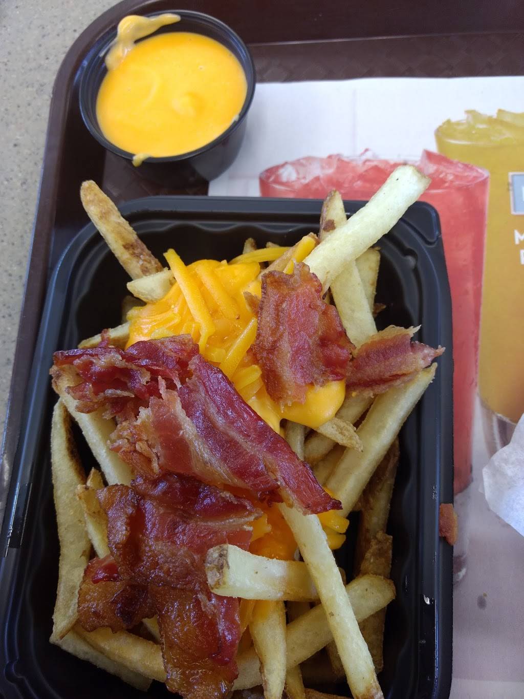 Wendys | restaurant | 4901 SE 14th St, Des Moines, IA 50320, USA | 5152858823 OR +1 515-285-8823