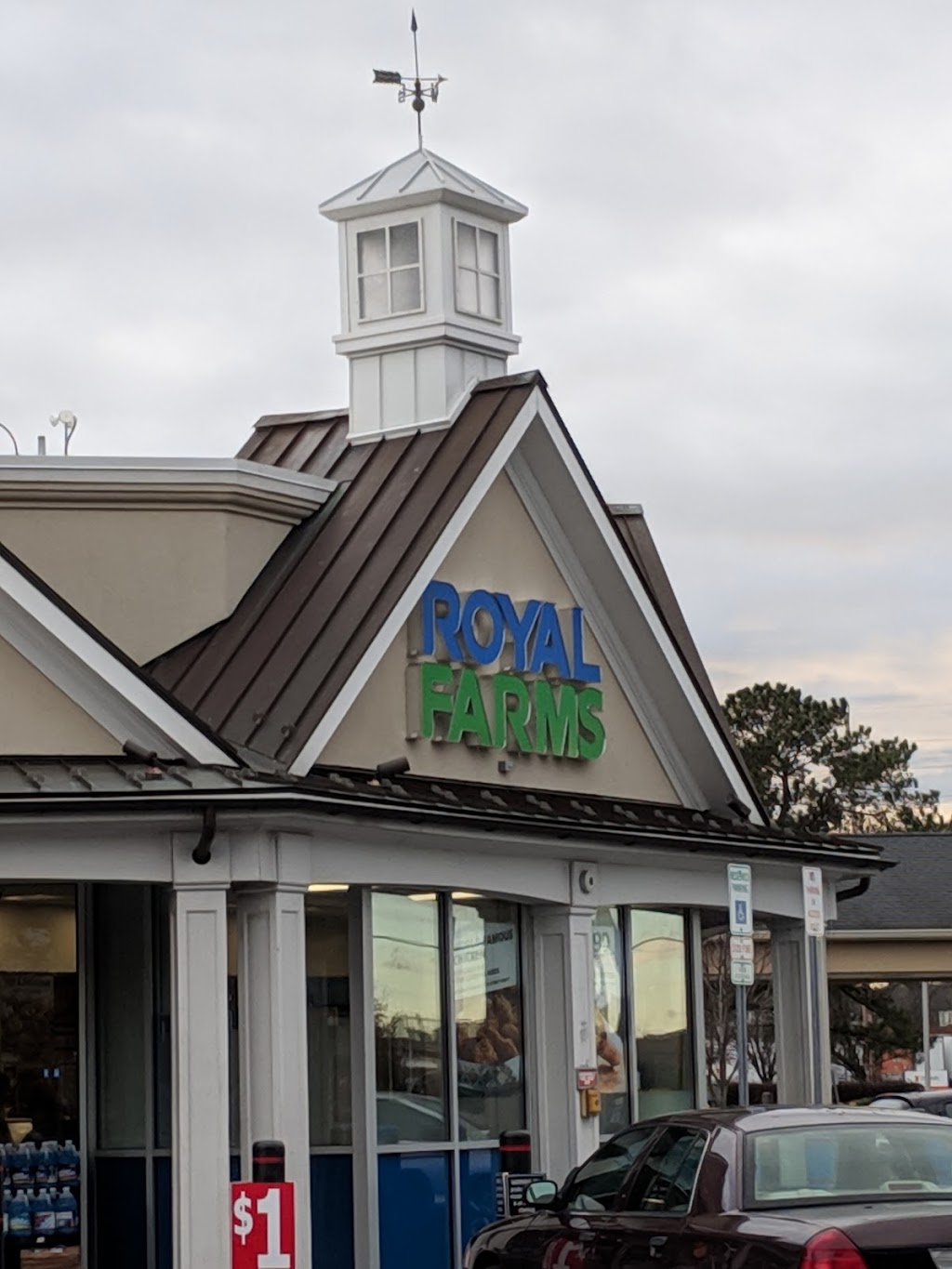 Royal Farms | meal takeaway | 2703 Ocean Gateway, Cambridge, MD 21613, USA | 4439725440 OR +1 443-972-5440