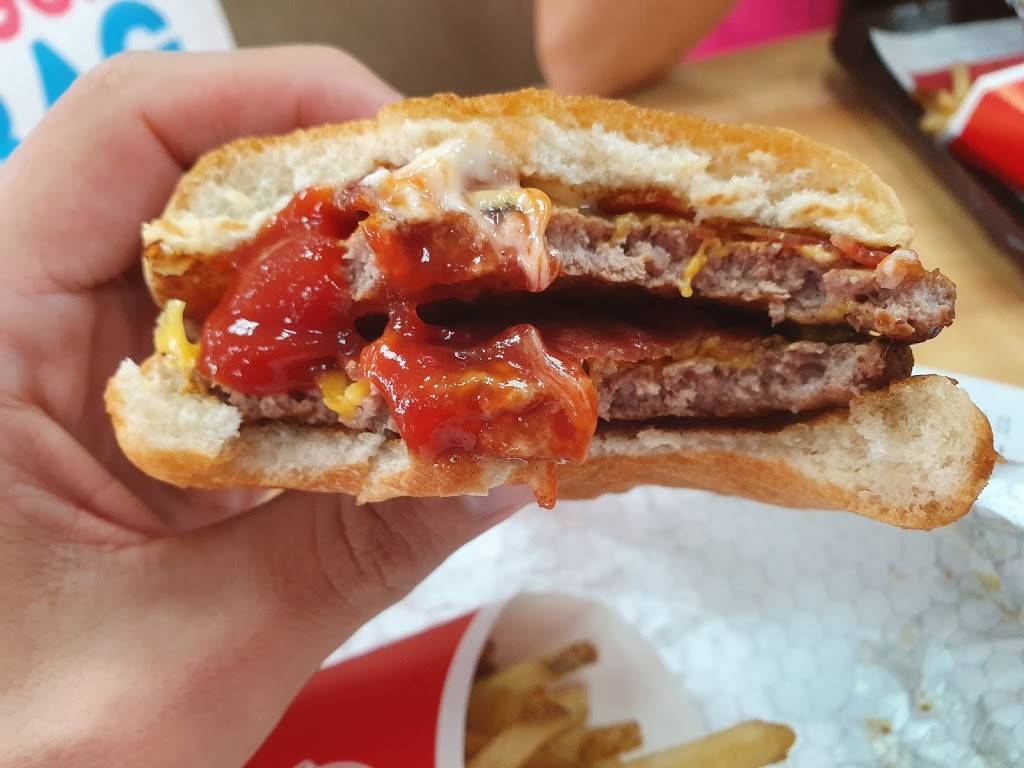 Wendys | restaurant | 3805 NW 27th Ave, Miami, FL 33142, USA | 3056380071 OR +1 305-638-0071