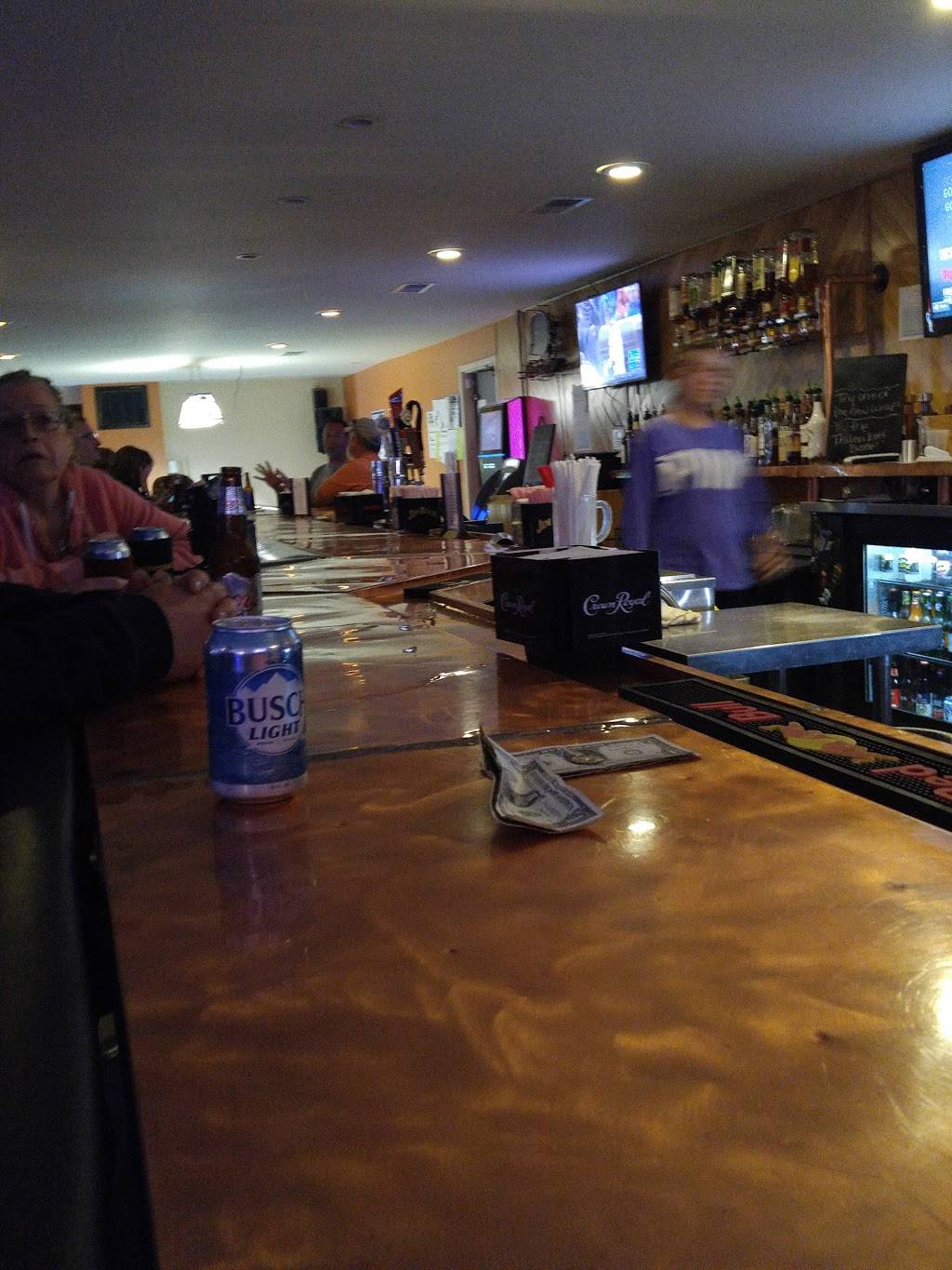 Rileys Roadhouse Bar & Grill | restaurant | 21000 157th Ave N, Cordova, IL 61242, USA | 3096549463 OR +1 309-654-9463