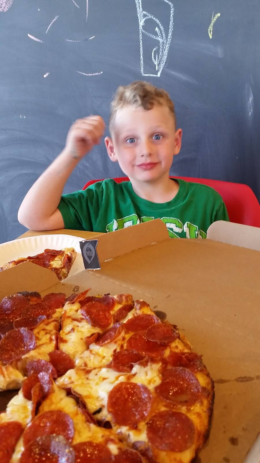 Dominos Pizza | meal delivery | 9103 E State Rte 350, Raytown, MO 64133, USA | 8168860350 OR +1 816-886-0350