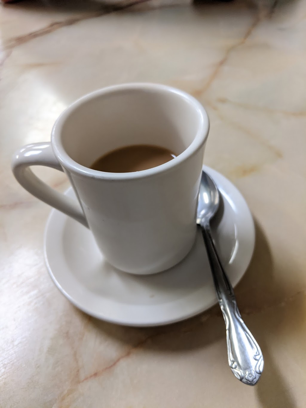 Marys Purple Rose Cafe & diner | restaurant | 2202 PA-940, Freeland, PA 18224, USA | 5706361363 OR +1 570-636-1363