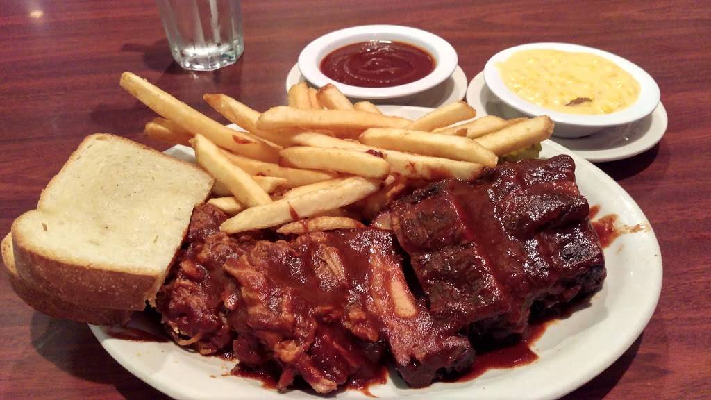 Smokehouse Barbecue - Independence | restaurant | 19000 East 39th St S, Independence, MO 64057, USA | 8167955555 OR +1 816-795-5555