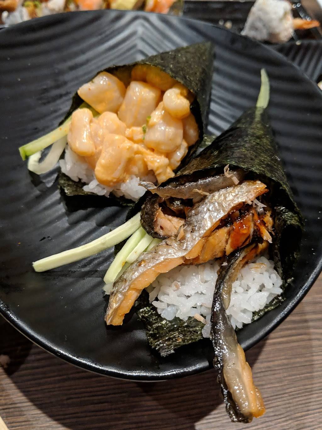 Little Sakana Japanese Sushi Bar & Grill | restaurant | 8270-E Mira Mesa Blvd, San Diego, CA 92126, USA | 8588605000 OR +1 858-860-5000