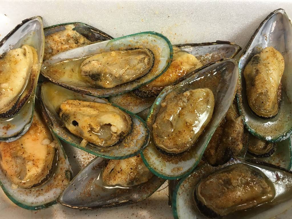 Phillys Seafood | restaurant | 6802 Torresdale Ave, Philadelphia, PA 19135, USA | 2153337787 OR +1 215-333-7787