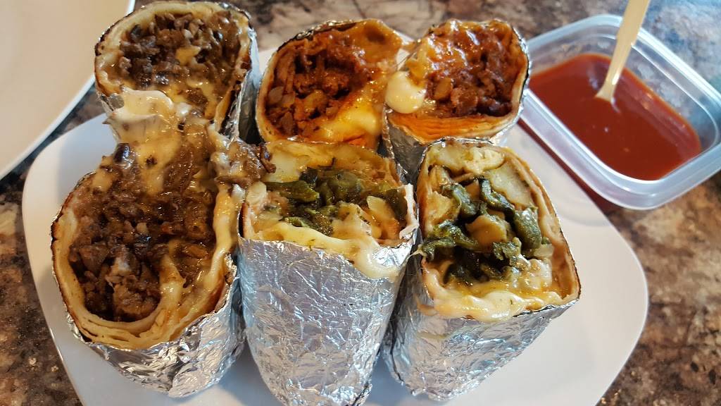 El Faro Restaurant | restaurant | 1315 Lillian St, Elgin, IL 60123, USA | 8476979058 OR +1 847-697-9058