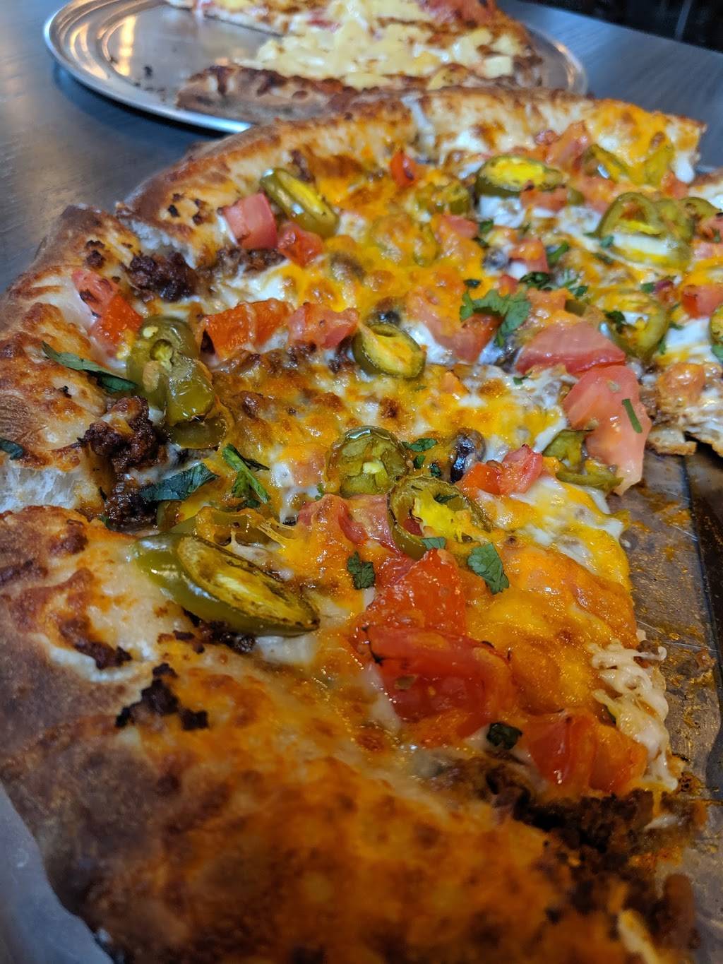 Apollo Pizza | restaurant | 1451 Leestown Rd, Lexington, KY 40511, USA | 8595232992 OR +1 859-523-2992