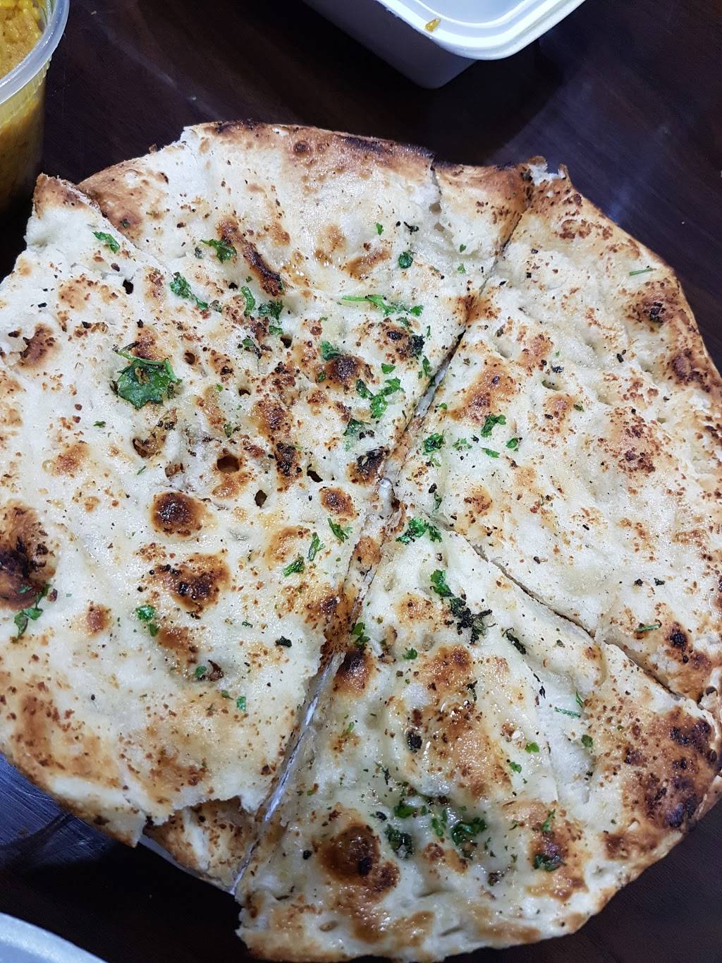 Hot Plate | restaurant | 69 Dundas St W, Mississauga, ON L5B 1H7, Canada | 9058484100 OR +1 905-848-4100